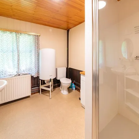 Chalet Attractive In Vielsalm With Large Garden Ennal