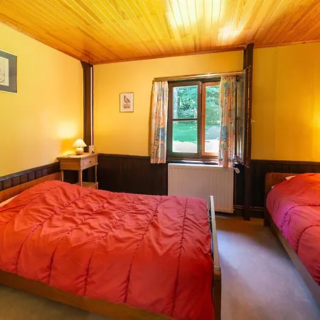 Charming In Vielsalm בקתה *