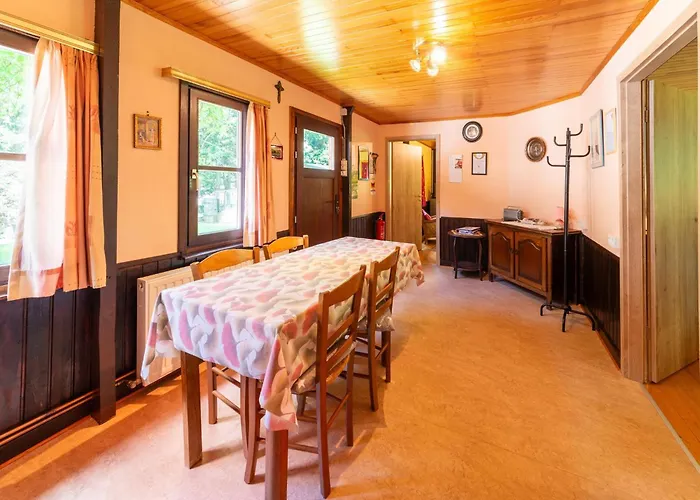 Dağ evi Charming In Vielsalm *